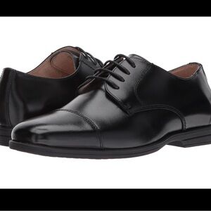 Florsheim Kids Reveal Cap Toe Ox Jr. Leather Dress Shoes Size 10.5 little kid